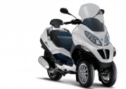 Piaggio MP3 Hybrid